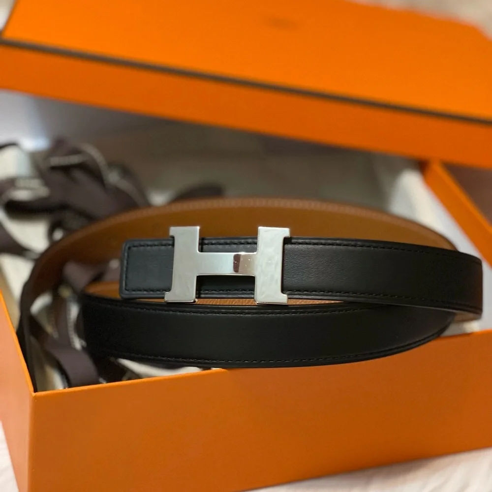 Hermes 24mm belt in black/gold - Picture 9 of 13